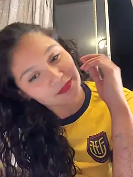kinky_mila@xh webcam