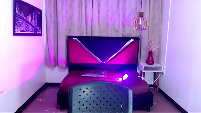 luisa__torres webcam