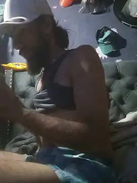 hairy_mannn webcam