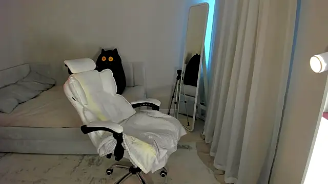 Black_Dollarss webcam