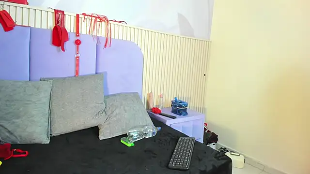 JaneFox_Aura webcam