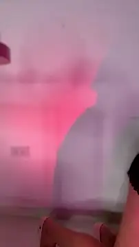 ScarletVelvetX live cam on StripChat