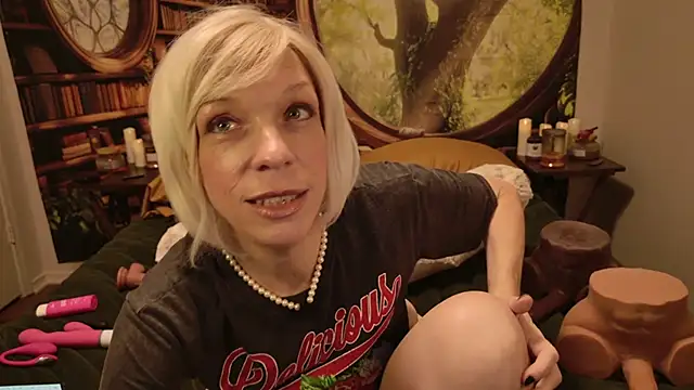 Tessa_Rae webcam