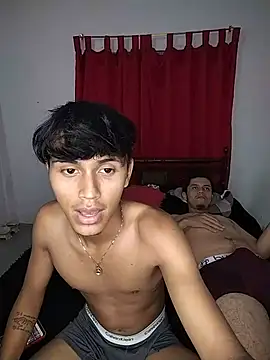 Kenet_and_james_ webcam