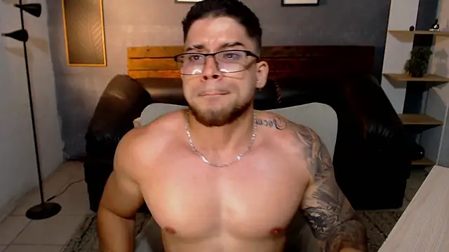 Mike_montoya01 webcam