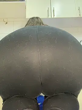 Chloee_Peach webcam