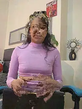 Julieta_Parker webcam