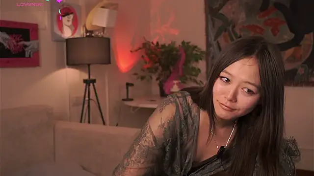 JanelBitther webcam