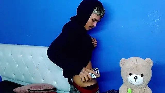 Angel_foxc13 webcam