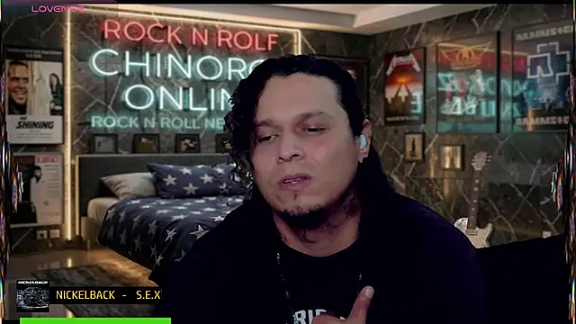 chino_roz webcam