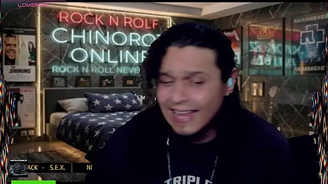 chino_roz webcam