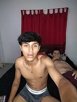 Kenet_and_james_ webcam