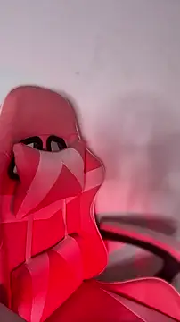 ScarletVelvetX webcam