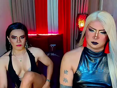 Wildest_Slave_Huntress webcam