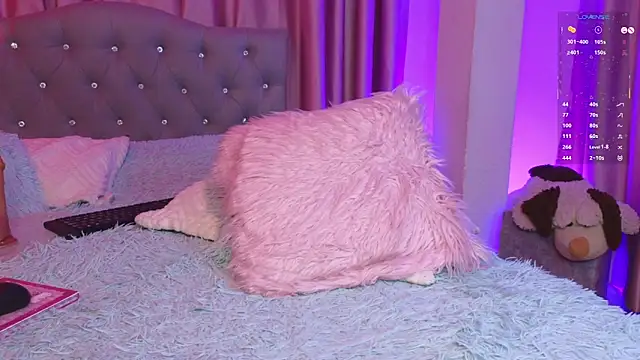 Emiily_Scott1 webcam