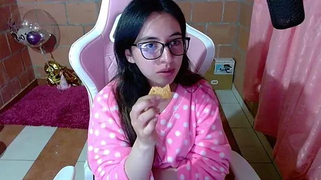 Maggie_Fox3 webcam