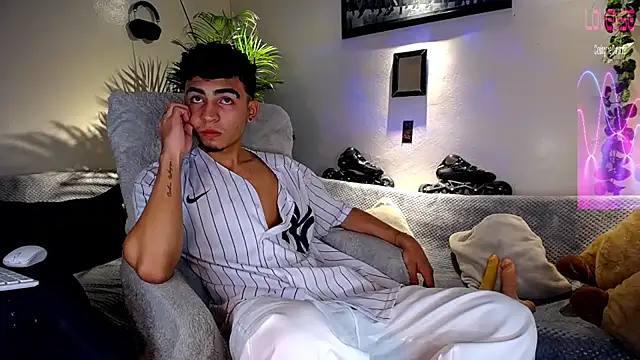 tiancam live cam on StripChat
