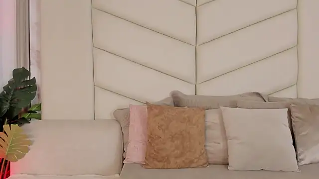 ValkyBes webcam