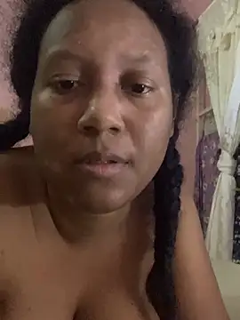 Eirondra_valeen webcam