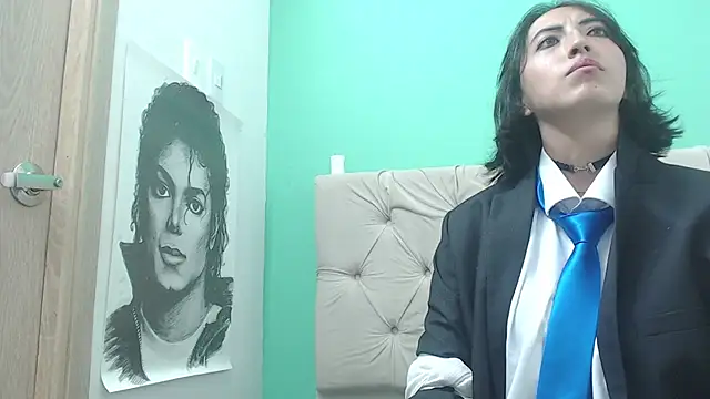 amoremerchmar webcam