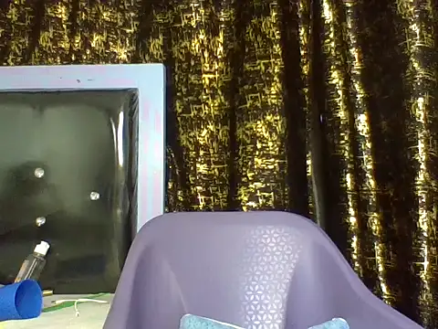 Lovey_daisy15 webcam
