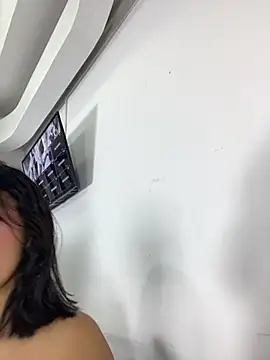 Julieta_Vegaax webcam