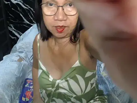 ASIANDOLLY4U69