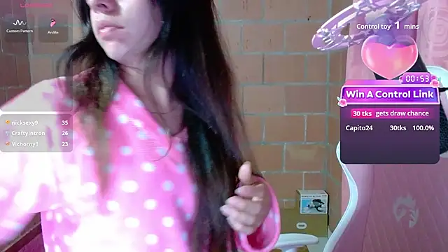 maggie_fox3 - Maggie_Fox3's free webcam - UK Sex Cams