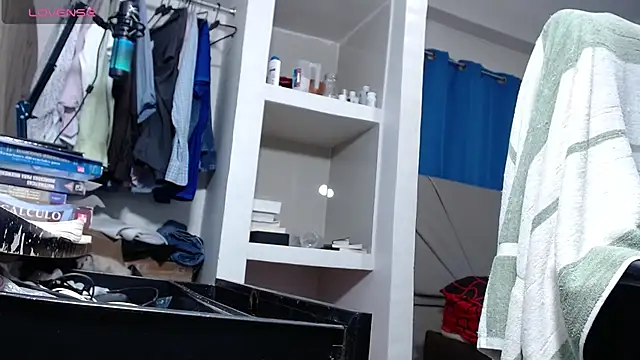 lewislamxxx_hot webcam