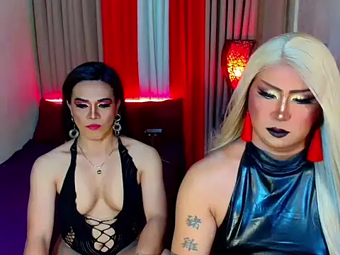 Wildest_Slave_Huntress webcam