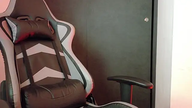 eren_jeager webcam