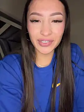Itze_Mua webcam