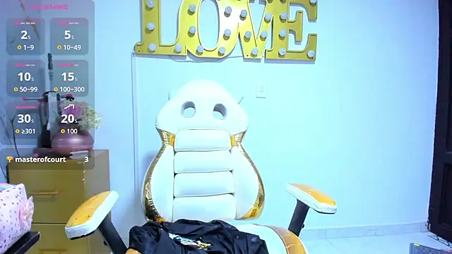 valerie__skinny webcam