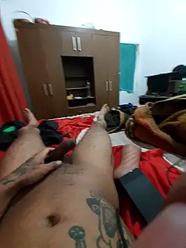 Claudioxavier2 live sex cam