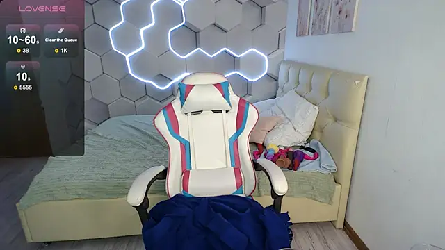 aliicemeow webcam