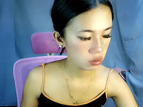 Ayabell123 live cam on StripChat