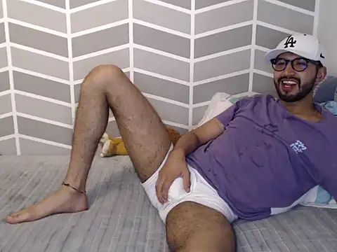 thomass1018 webcam
