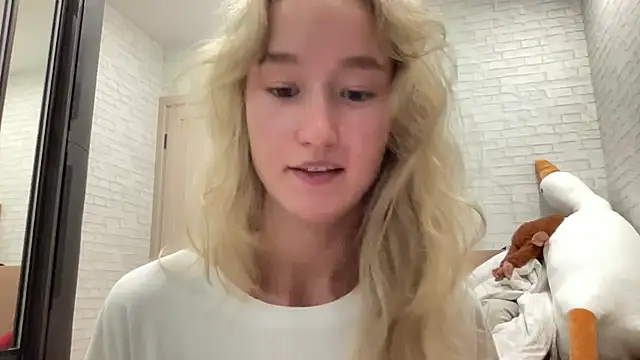 MissMillyx live cam on StripChat