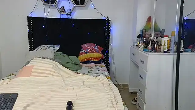 charlotte_077 webcam