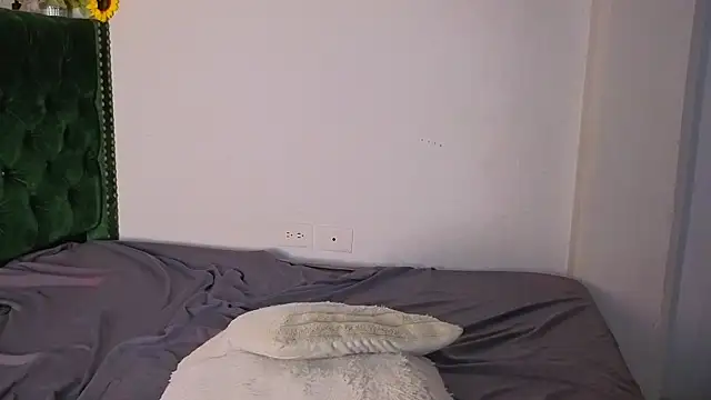 Zayn_Moretti live cam on StripChat