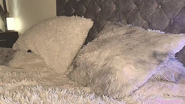Hairyparadise webcam