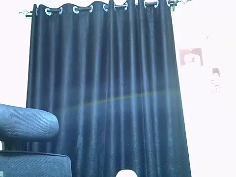 Horny-slut_