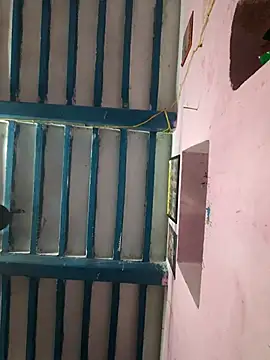 cute_riya_11 webcam