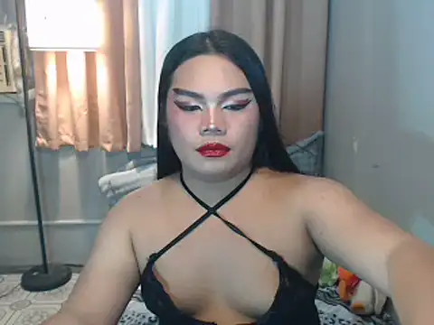 TSbrianaHugeCock live cam on StripChat