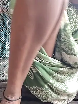 Sweet-runi live cam on StripChat