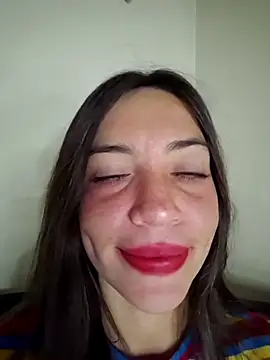 loveuu-bae webcam
