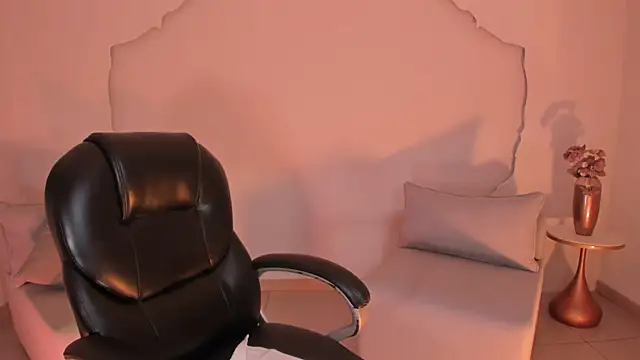 SophieHouston_ webcam