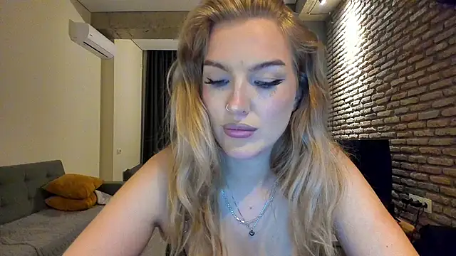 fifteenpoem webcam