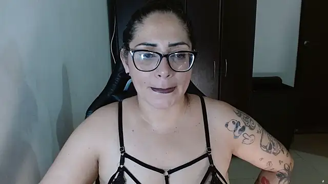 natashasmithe webcam