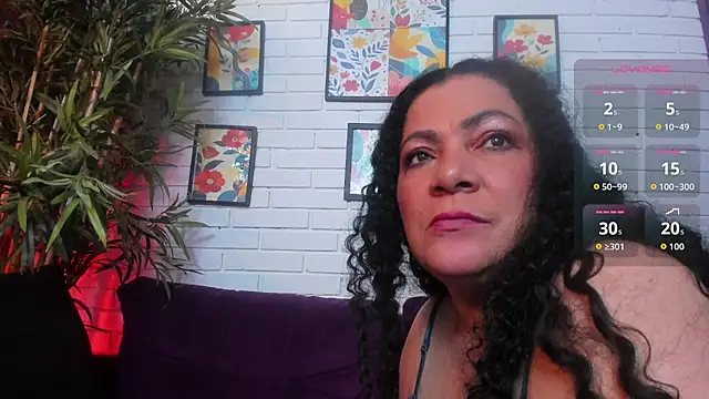 Micaela_Jhones webcam